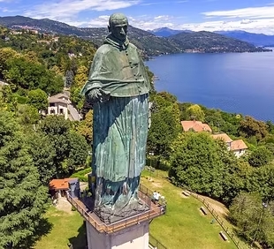 Colosso di San Carlo in Arona